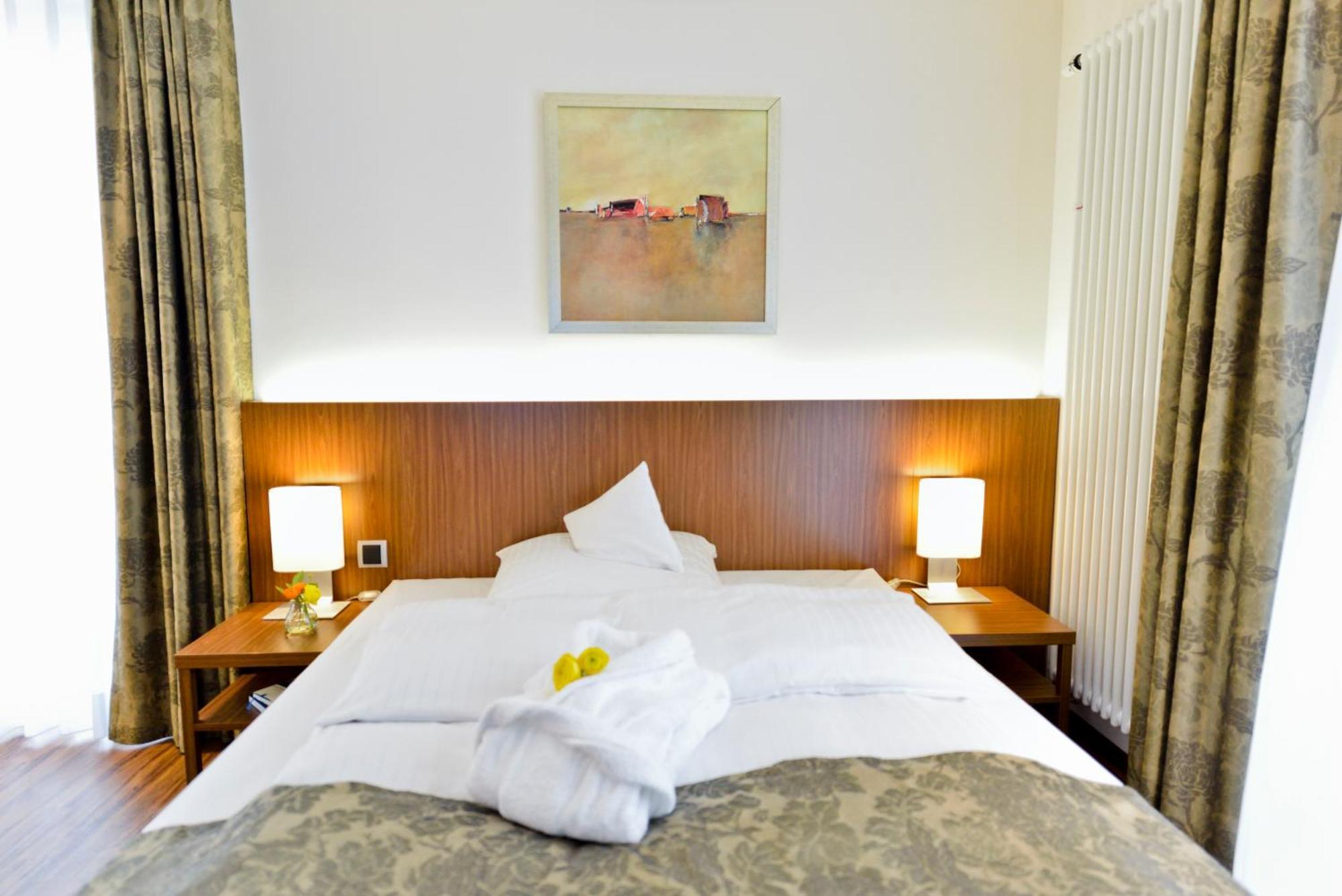 Hotel Klostergarten Kevelaer Ngoại thất bức ảnh